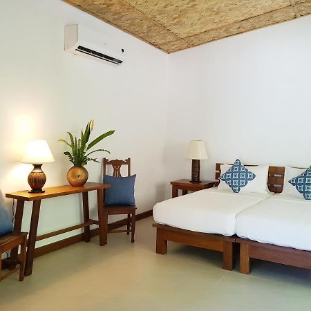 Hotel Casitas De Victoria à Nasugbu Extérieur photo
