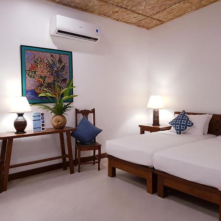 Hotel Casitas De Victoria à Nasugbu Extérieur photo